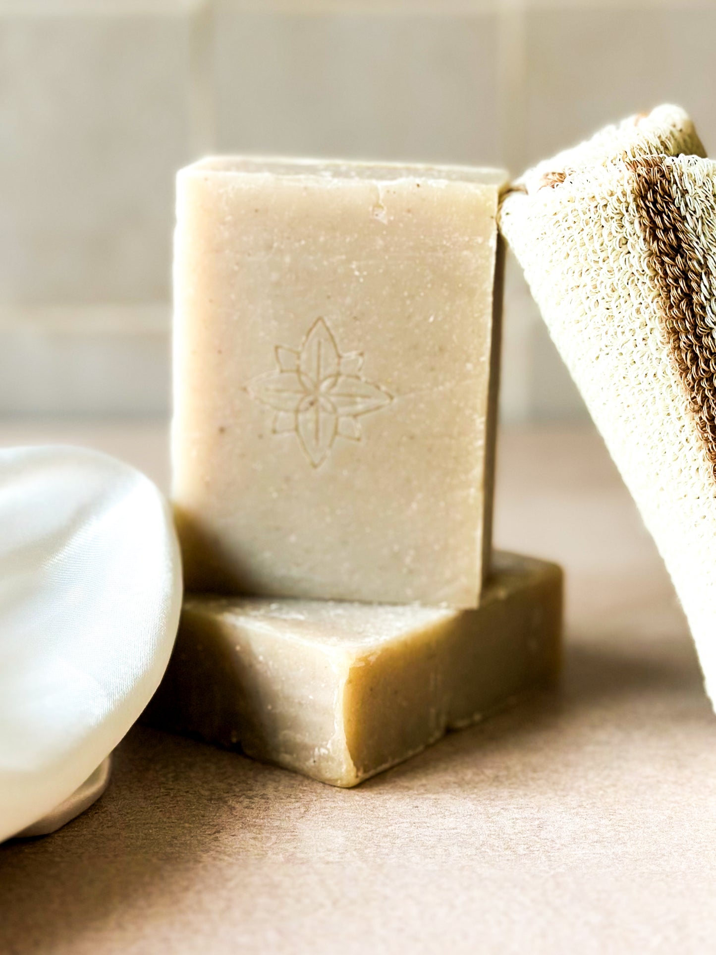 Savon Surgras à froid au Karité, à l'huile de Sésame et Baobab